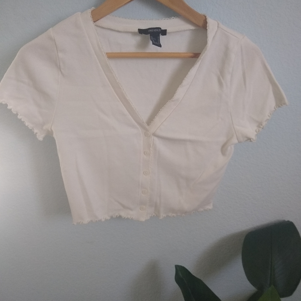 Forever 21 White Cropped Top